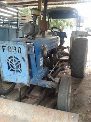 ขาย รถไถ ฟอร์ด 7700 มีทะเบียน ขาย รถไถ ฟอร์ด 7700 มีทะเบียน