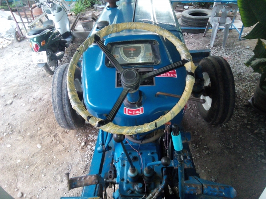 ขายรถไถฟอร์ด77เครื่อง3สูบเสื้อลายลดเหลือ250000สภาพพร้อมใช้งาน ขายรถไถฟอร์ด77เครื่อง3สูบเสื้อลายลดเหลือ250000สภาพพร้อมใช้งาน