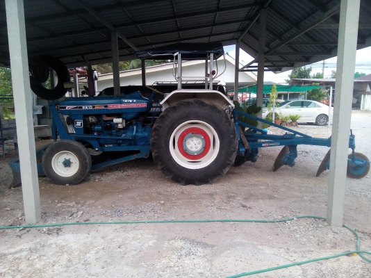 ขายรถไถฟอร์ด77เครื่อง3สูบเสื้อลายลดเหลือ250000สภาพพร้อมใช้งาน ขายรถไถฟอร์ด77เครื่อง3สูบเสื้อลายลดเหลือ250000สภาพพร้อมใช้งาน