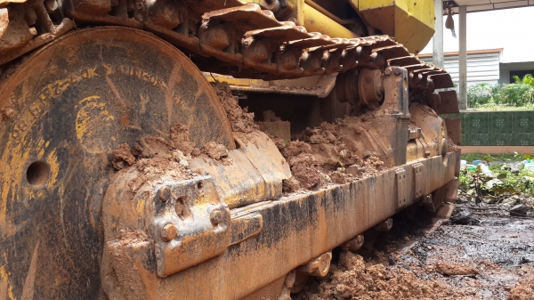 ขายด่วนรถแทร็กเตอร์ KOMATSU D50S-16 สภาพดีมากพร้อมใช้งานโทร0843923995 ขายด่วนรถแทร็กเตอร์ KOMATSU D50S-16 สภาพดีมากพร้อมใช้งานโทร0843923995