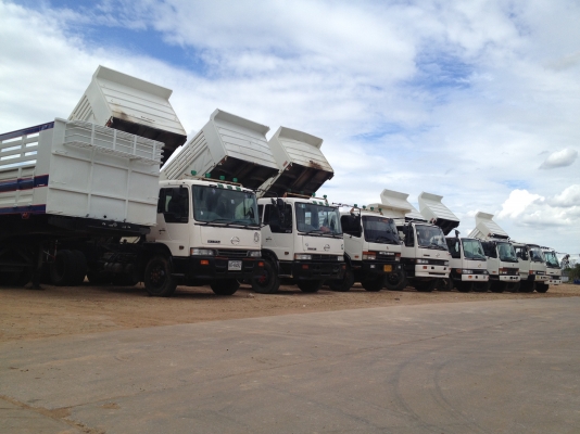 มีรถบรรทุกสภาพสวยหลายคันให้เลือกครับ มีทั้งดั้มพ์ดิน ดั้มพืเกษตร คตอกสูง หลายราคาหลายรุ่นให้เลือกครับ มีไฟแนนซ์รองรับ ทุกคัน รับประกัน เครื่อง เกียร์ แอร์ เฟืองท้าย ระบบไฟ 30 วัน ครับ สนใจติดต่อ