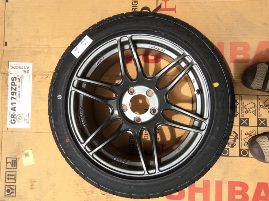 ขายล้อแม็กใหม่+ยางใหม่ขอบ17ใส่รถกระบะ5รูและ6รู