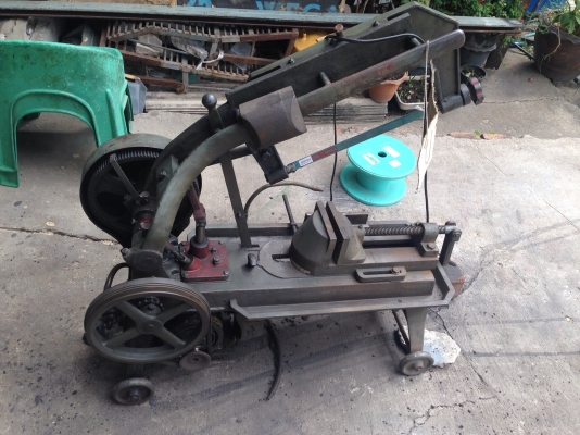 ขายแท่นเลื่อย Hero ขนาด 16 นิ้ว สภาพสวยเดิมๆ แท่นสวย ใช้งานได้เต็มระบบ