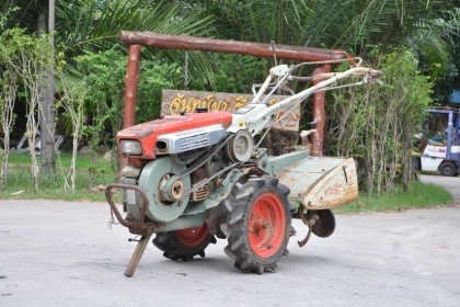 รถไถ yanmar YT500 ดีเซล นำเข้าจากญี่ปุ่น คล่องตัว สภาพฟรุ้งฟริ้งสุดๆ