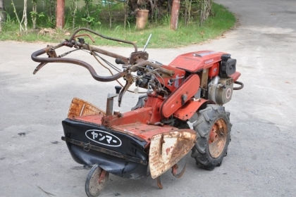 รถไถ yanmar YTA400S ดีเซล สตาร์ทไฟฟ้า นำเข้าจากญี่ปุ่นยังไม่เคยใช้ในไทย สภาพฟรุ้งฟริ้ง