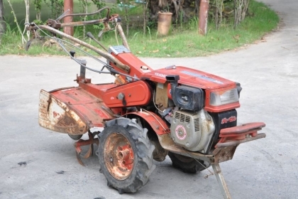 รถไถ yanmar YTA400S ดีเซล สตาร์ทไฟฟ้า นำเข้าจากญี่ปุ่นยังไม่เคยใช้ในไทย สภาพฟรุ้งฟริ้ง