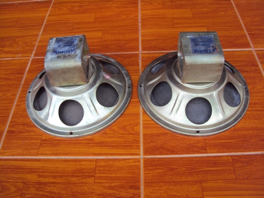 ขายดอกลำโพงโบราณ แม่เหล็กอะนิโก้