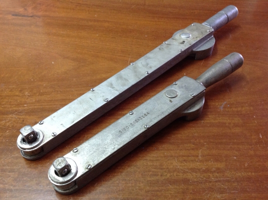 ขายประแจปอนด์ ANTIQUE VINTAGE APCO 1/2" ทั้งชุดพร้อมกล่องเหล็ก ขายประแจปอนด์ ANTIQUE VINTAGE APCO 1/2" ทั้งชุดพร้อมกล่องเหล็ก