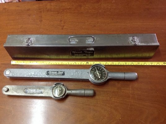 ขายประแจปอนด์ ANTIQUE VINTAGE APCO 1/2" ทั้งชุดพร้อมกล่องเหล็ก ขายประแจปอนด์ ANTIQUE VINTAGE APCO 1/2" ทั้งชุดพร้อมกล่องเหล็ก