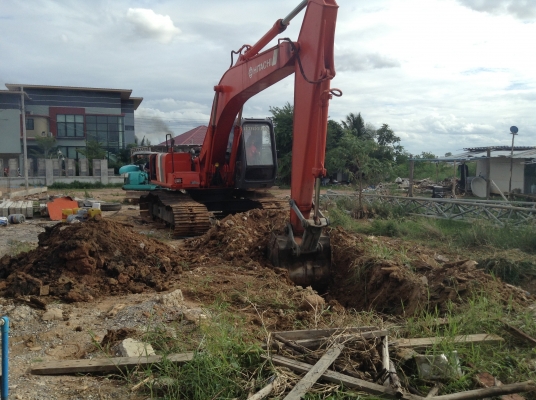 ขายแบคโฮด่วนร้อนเงินเจ้าของของเอง