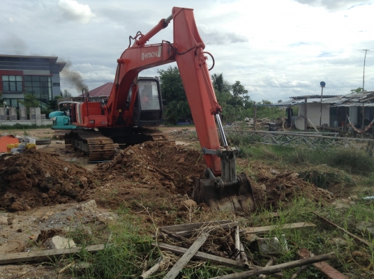 ขายแบคโฮด่วนร้อนเงินเจ้าของของเอง