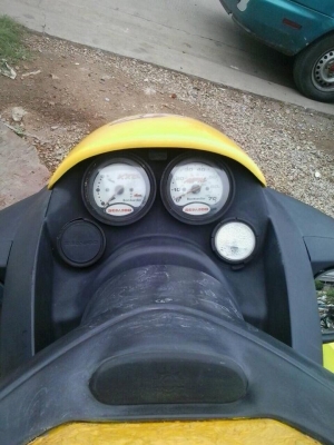 ขาย  SEADOO 800cc ปี 1997 เปิดตู้อเมริกาพร้อมขับ กุญแจใหม่ สายเลี้ยวใหม่ แบตใหม่