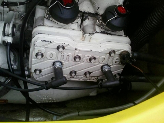 ขาย  SEADOO 800cc ปี 1997 เปิดตู้อเมริกาพร้อมขับ กุญแจใหม่ สายเลี้ยวใหม่ แบตใหม่