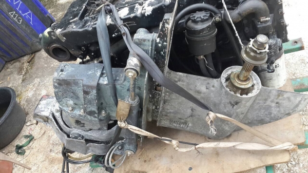 ขายด่วน เครื่องเรือ ดีเซล ขายด่วน เครื่องเรือ ดีเซล