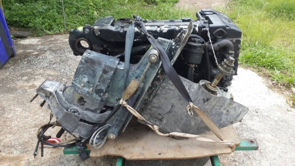 ขายด่วน เครื่องเรือ ดีเซล ขายด่วน เครื่องเรือ ดีเซล