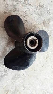 ขายด่วน เครื่องเรือ ดีเซล ขายด่วน เครื่องเรือ ดีเซล