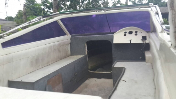 ขายด่วน เรือเร็ว