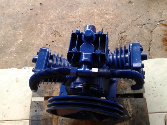 ขายหัวปั๊มลมPUMA 2HP 3สูบ สภาพใหม่ ขาย6,500บาท ขายหัวปั๊มลมPUMA 2HP 3สูบ สภาพใหม่ ขาย6,500บาท