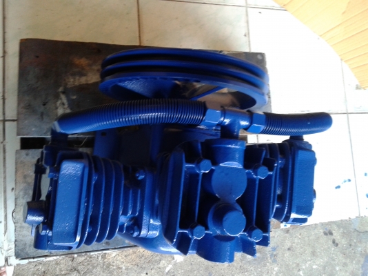 ขายหัวปั๊มลมPUMA 2HP 3สูบ สภาพใหม่ ขาย6,500บาท ขายหัวปั๊มลมPUMA 2HP 3สูบ สภาพใหม่ ขาย6,500บาท