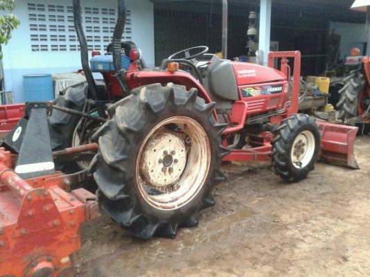 ขายรถไถ YANMAR F28ex อุปกรณ์หน้า-หลังพร้อม 2เพลา 28แรง ขายรถไถ YANMAR F28ex อุปกรณ์หน้า-หลังพร้อม 2เพลา 28แรง