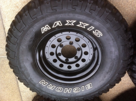 ขายล้อหยดน้ำแท้ พร้อมยาง mud 32 ขายล้อหยดน้ำแท้ พร้อมยาง mud 32