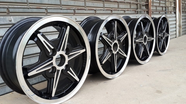 Jupiter ขอบ 13 4รู100 สภาพดี สีสวย