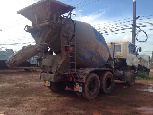 รถโม่ปูนสภาพดี