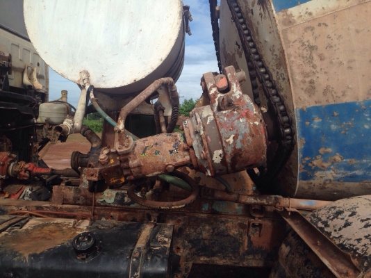 รถโม่ปูนสภาพดี