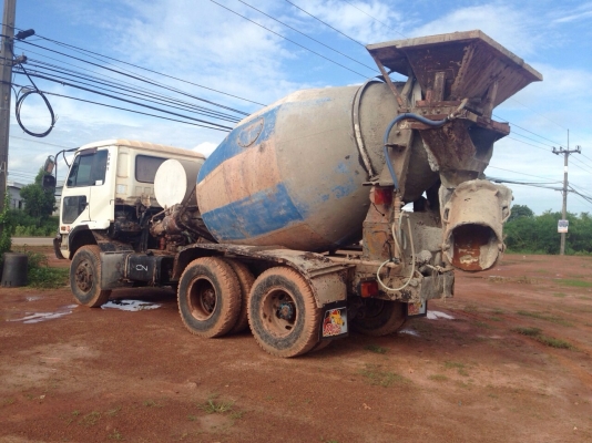 รถโม่ปูนสภาพดี