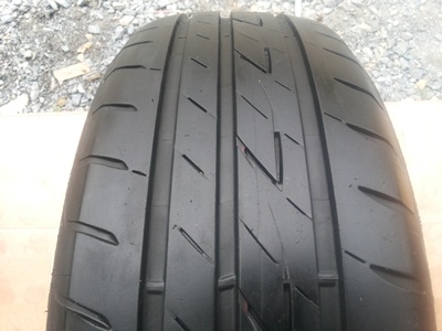 ขายยาง215/60/16 ปี13 BRIDGESTONE ECOPIA EP200 1 ชุด