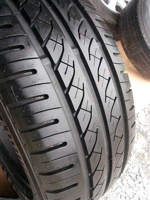 ขายยาง195/55/15 ปี 2411 YOKO Adrive 1 ชุด