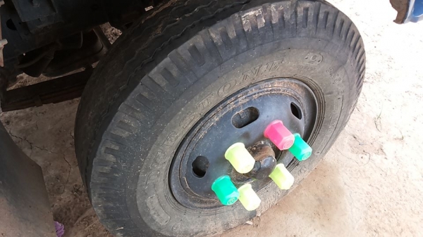 ***ขายแล้วครับขอบคุณ Truck2hand ขาย 6ล้อดั้ม3คิว ISUZU KS12 4BE1-110HP ห้างแท้ วางหัวNPR115(ลงเล่ม) เครื่อง110แรง แน่นๆแห้ง ไม่มีเยิ้ม ช่งล่างใหญ่ Fหน้า-หลัง คัสซีสวยเดิมไม่ปะไม่ดาม มีตามดหน่อยใต้หัวเก๋งฝั่งคนขับ กระบะดั้มเหล็ก4ตัน ยิงหน้า ยาว3.20ม.กว้าง2 ***ขายแล้วครับขอบคุณ Truck2hand ขาย 6ล้อดั้ม3คิว ISUZU KS12 4BE1-110HP ห้างแท้ วางหัวNPR115(ลงเล่ม) เครื่อง110แรง แน่นๆแห้ง ไม่มีเยิ้ม ช่งล่างใหญ่ Fหน้า-หลัง คัสซีสวยเดิมไม่ปะไม่ดาม มีตามดหน่อยใต้หัวเก๋งฝั่งคนขับ กระบะดั้มเหล็ก4ตัน ยิงหน้า ยาว3.20ม.กว้าง2