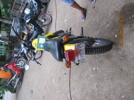 ขายรถวิบาก DT100 มีเล่มทะเบียน ขายรถวิบาก DT100 มีเล่มทะเบียน