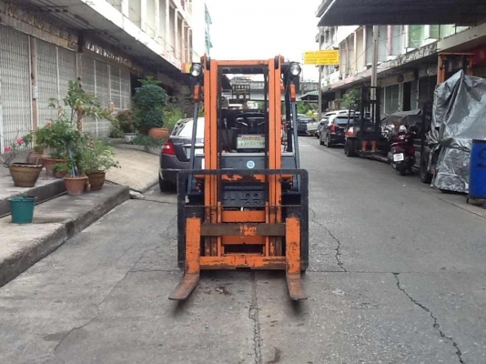 SALE_ขายโฟล์คลิฟท์ (Forklift) รถยกโตโยต้า 5FG 20จากประเทศญี่ปุ่น เครื่องเบนซิล 4P ติดแก๊ส LPG พร้อมใช้ เสาสูง 3m สภาพสวยพร้อมใช้งาน ใช้งานมาเพียง 536 ชั่วโมง