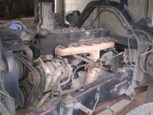 ขายด่วน!! รถบรรทุก 6 ล้อ ISUZU FSR11F 145 แรงม้า