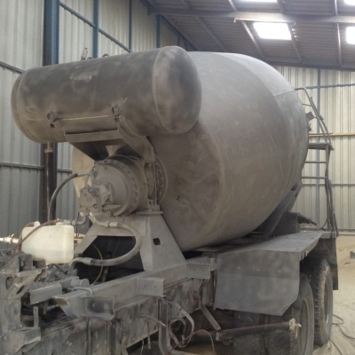 พ่นทราย-ลอกสี-ขัดสนิม