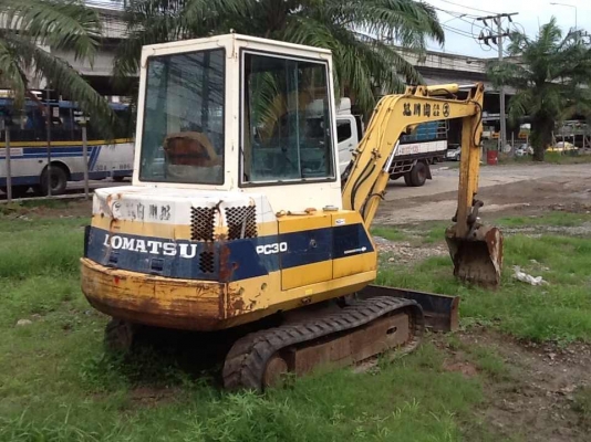 SALE__แบคโฮ Komatsu PC30-6 เก่านอกญี่ปุ่น สภาพสวยเดิมๆ ขายตามสภาพทพร้อมใช้งาน