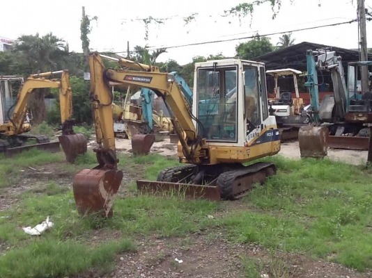 SALE__แบคโฮ Komatsu PC30-6 เก่านอกญี่ปุ่น สภาพสวยเดิมๆ ขายตามสภาพทพร้อมใช้งาน