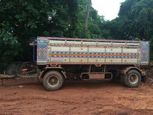 ลูกพ่วง อู่ส สมบัติ ดำเนิน