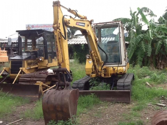 SALE__แบคโฮ KOMATSU PC40-6 เก่านอกญี่ปุ่นแท้  ขายตามสภาพ เดิมๆ แต่สวย พร้อมใช้งานไม่เคยผ่านการใช้งานในประเทศไทย
