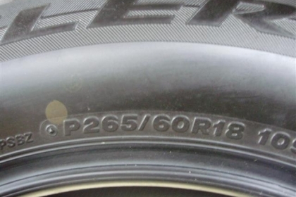 ขายยาง Bridgestone Dueler H/T 265 60 18 1ชุด 2500
