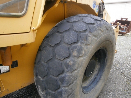 รถบดสั่นสะเทือนญี่ปุ่น 10ตัน SAKAI SV512D 2006y 5,096h ดั้มหนาๆ 2เพลา ปีสูง สต๊อคญี่ปุ่น ผู้ซื้อต้องนำเข้าเอง โอนเงินทั้งหมด