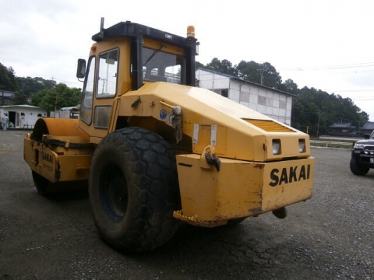 รถบดสั่นสะเทือนญี่ปุ่น 10ตัน SAKAI SV512D 2006y 5,096h ดั้มหนาๆ 2เพลา ปีสูง สต๊อคญี่ปุ่น ผู้ซื้อต้องนำเข้าเอง โอนเงินทั้งหมด