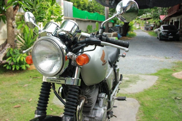 ขาย Clubman 400 อินวอย สีเดิมๆ ขาย Clubman 400 อินวอย สีเดิมๆ