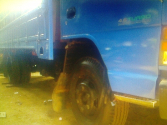 หกล้ออ อีซูซุ NPR130แรง สภาพสวยพร้อมใช้งาน ทะเบียนชุดโอนพร้อม