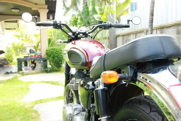 ขาย หรือ แลก Kawasaki W650 ทะเบียนพร้อมโอน