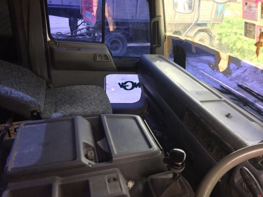 ฮีโน่2kkติดแก๊สรถสวยพร้อมใช้ยางดีเต็ม10เส้นเลยครับพร้อมออกงาน