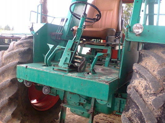 รถคีบอ้อย  ฟอร์ด คีบหลังเกียร์ธรรมดา ราคาถูกๆๆๆ