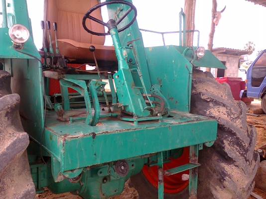 รถคีบอ้อย  ฟอร์ด คีบหลังเกียร์ธรรมดา ราคาถูกๆๆๆ