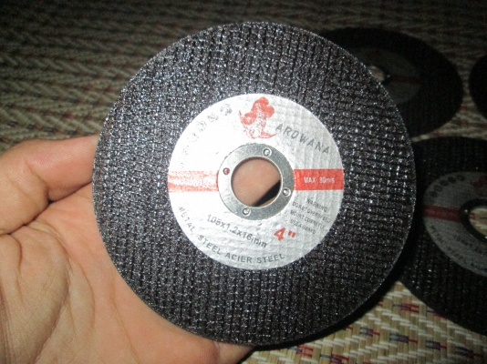 ใบตัดไฟเบอร์ 105x1.2x16mm.